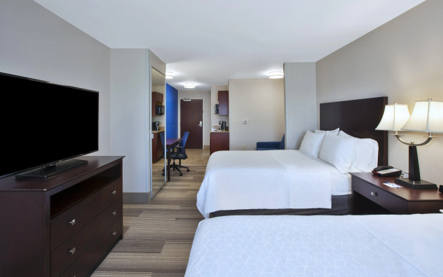 photo 5 of Holiday Inn Express Hotel & Suites Niles, an IHG Hotel