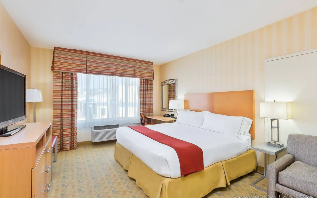 photo 4 of Fairfield Inn & Suites by Marriott San Francisco Pacifica