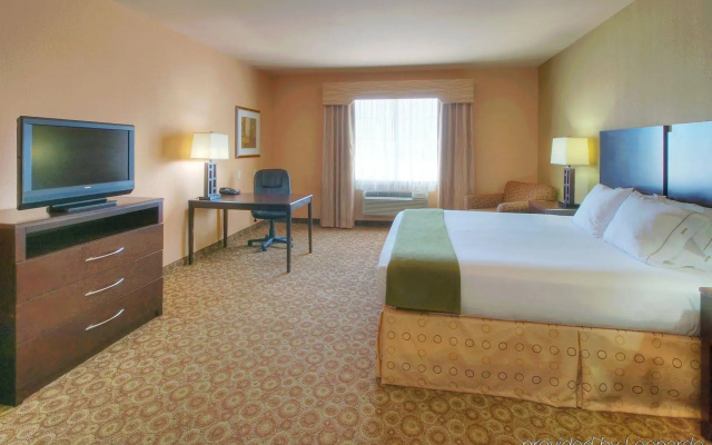 photo 4 of Spark by Hilton Pecos