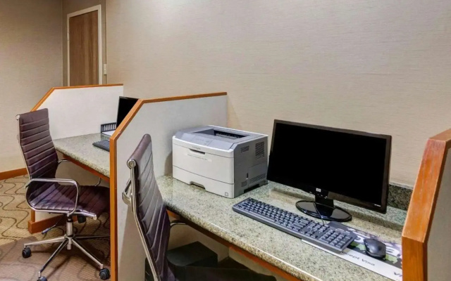 photo 5 of Comfort Inn and Suites Plano East