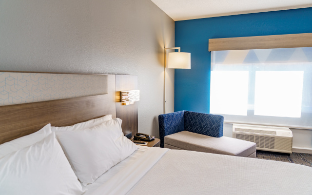 photo 5 of Holiday Inn Express Hotel & Suites Raleigh SW NC State by IHG