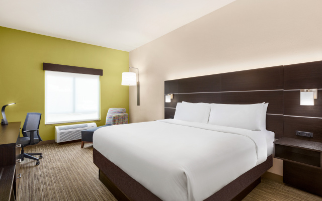 photo 4 of Holiday Inn Express & Suites San Antonio NW - Medical Area by IHG
