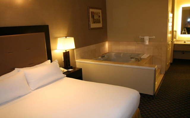 photo 5 of Holiday Inn Express Hotel & Suites San Pablo - Richmond Area by IHG