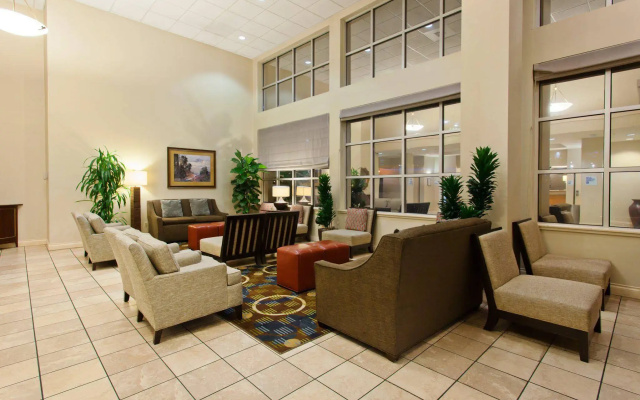 photo 2 of Fairfield Inn & Suites by Marriott Seattle Downtown/Seattle Center