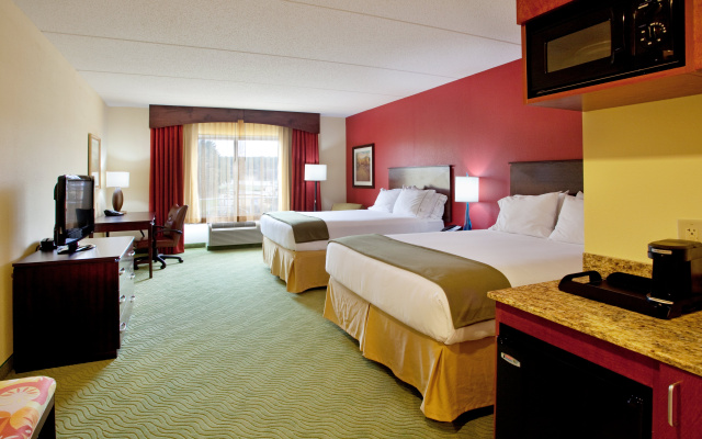 photo 4 of Holiday Inn Express Hotel & Suites Spartanburg-North by IHG