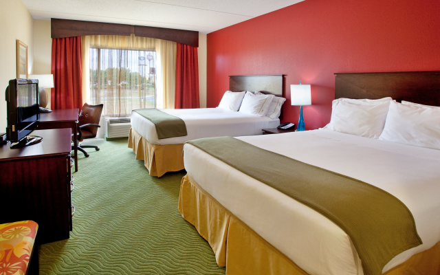 photo 5 of Holiday Inn Express Hotel & Suites Spartanburg-North by IHG