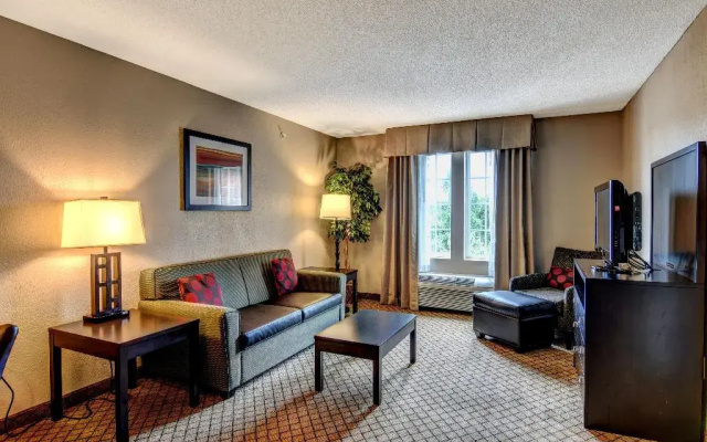 photo 2 of Holiday Inn Express Hotel & Suites Wallace-Hwy 41