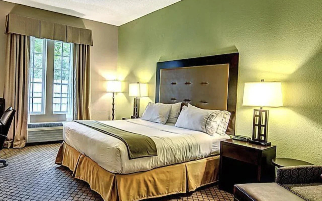photo 3 of Holiday Inn Express Hotel & Suites Wallace-Hwy 41