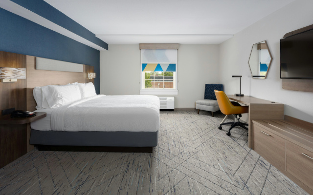 photo 4 of Holiday Inn Express & Suites Williamsburg by IHG
