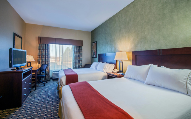 photo 5 of Holiday Inn Express & Suites Youngstown N (Warren/Niles) by IHG
