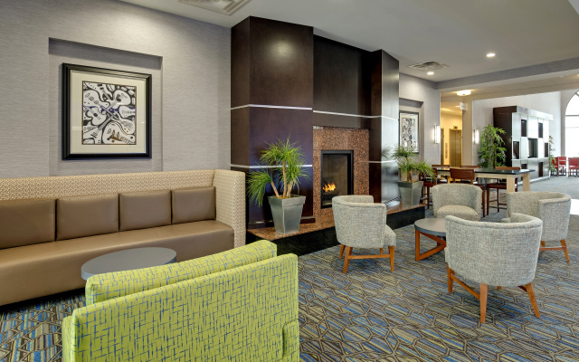 photo 2 of Holiday Inn Express Hotel and Suites Nashville-Opryland by IHG