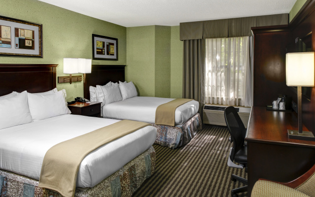 photo 4 of Holiday Inn Express & Suites Atlanta Buckhead by IHG