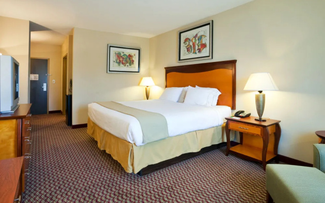 photo 5 of Holiday Inn Express & Suites Birmingham - Inverness 280