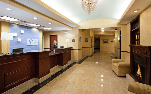 photo 2 of Holiday Inn Express Hotel & Suites Cleveland - Richfield by IHG