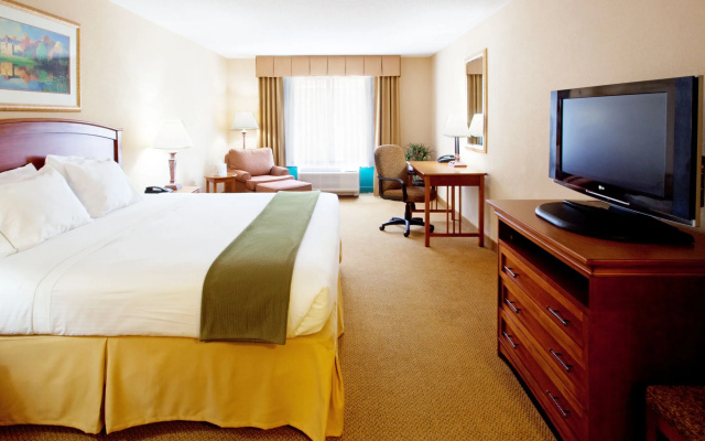 photo 3 of Holiday Inn Express Hotel & Suites Florence I-95 & I-20 Civic Ctr