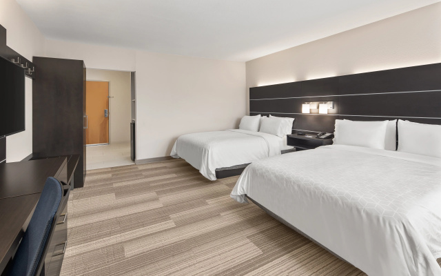 photo 5 of Holiday Inn Express Hotel & Suites Hardeeville - Hilton Head