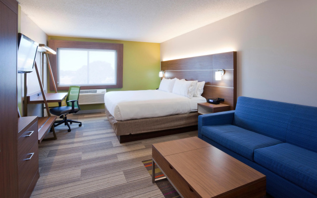 photo 3 of Holiday Inn Express & Suites Minneapolis – West End by IHG