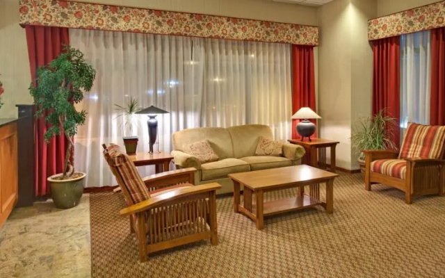 photo 3 of Holiday Inn Express Hotel & Suites Omaha-Southwest