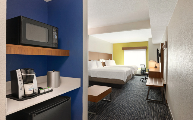 photo 5 of Holiday Inn Express & Suites Pembroke Pines-Sheridan St by IHG