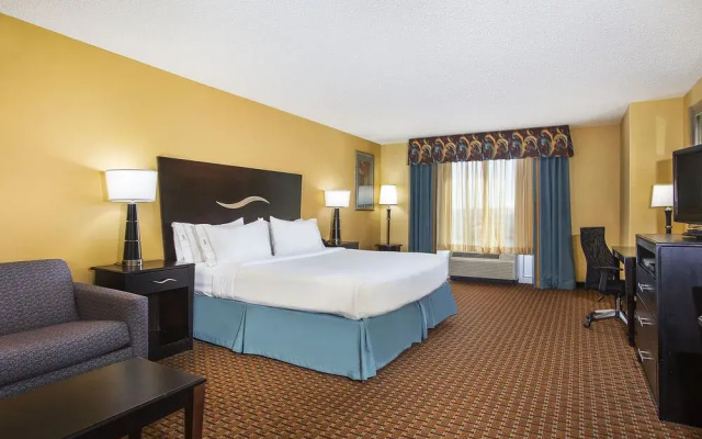 photo 3 of Holiday Inn Express Hotel & Suites Somerset Central