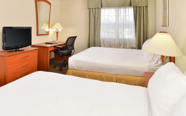 photo 5 of Holiday Inn Express Hotel & Suites Southfield Detroit
