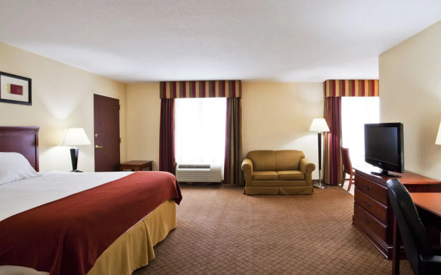 photo 3 of Holiday Inn Express Hotel & Suites St. Petersburg North (I-275)