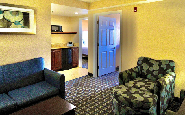 photo 5 of Holiday Inn Express Hotels & Suites Cocoa Beach, an IHG Hotel