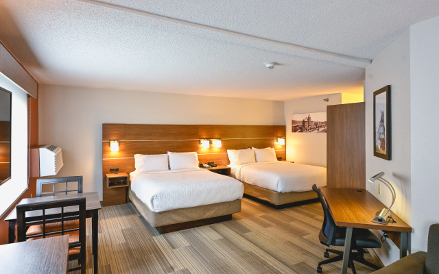photo 3 of Holiday Inn Express Houghton-Keweenaw by IHG