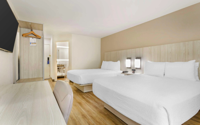 photo 3 of Best Western Plus Sugar Land/Stafford Hotel