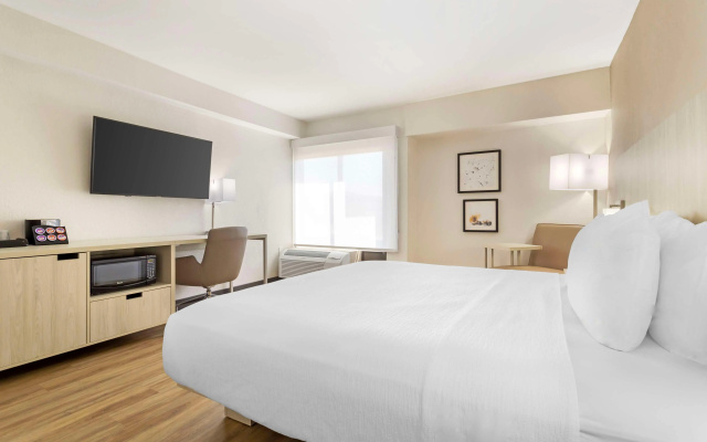 photo 4 of Best Western Plus Sugar Land/Stafford Hotel