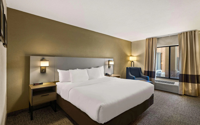 photo 4 of Comfort Inn Huntington Near University