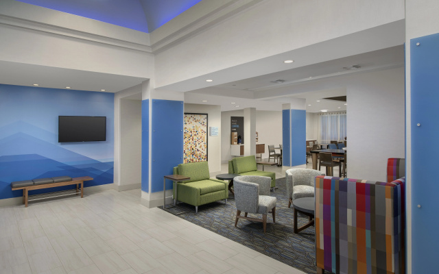 photo 2 of Holiday Inn Express Jacksonville Beach by IHG