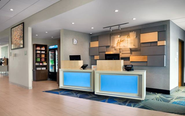 photo 4 of Holiday Inn Express Lake Park by IHG