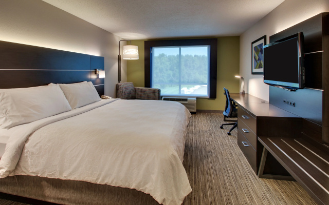 photo 4 of Holiday Inn Express Lexington North-Georgetown by IHG