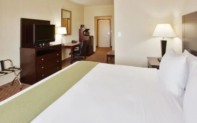 photo 4 of Holiday Inn Express Lodi