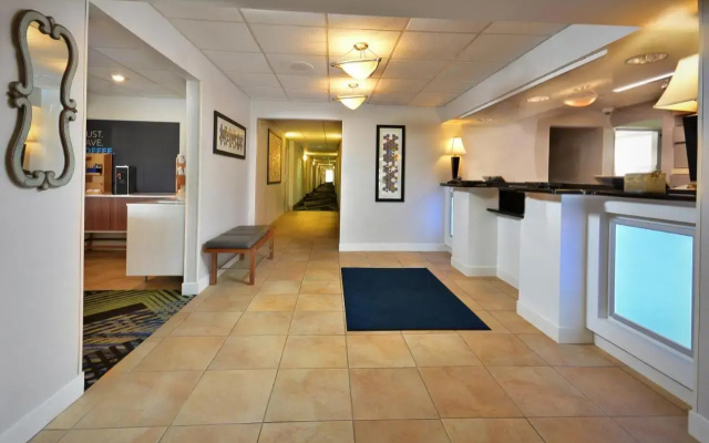 photo 2 of Holiday Inn Express Lynchburg by IHG