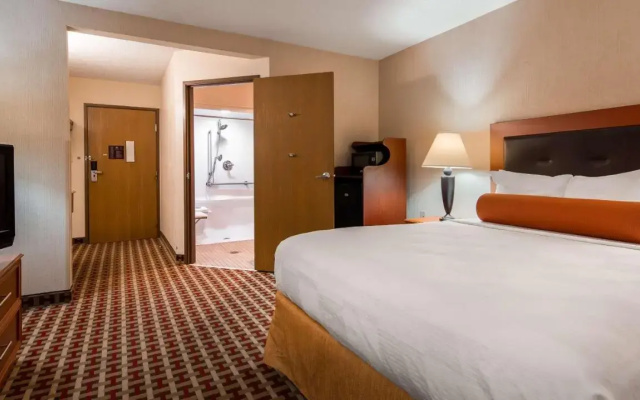 photo 2 of Holiday Inn Express Marion