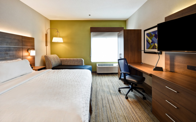 photo 5 of Holiday Inn Express Newport North - Middletown by IHG