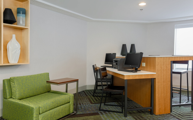 photo 4 of Holiday Inn Express Milwaukee-West Medical Center by IHG