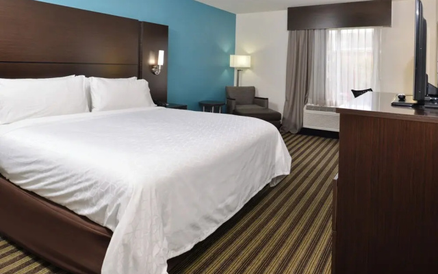 photo 4 of Holiday Inn Express Montgomery East I-85