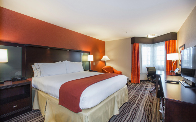 photo 2 of Holiday Inn Express Mountain View - S Palo Alto by IHG