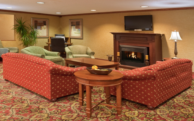 photo 4 of Holiday Inn Express Mt Vernon by IHG