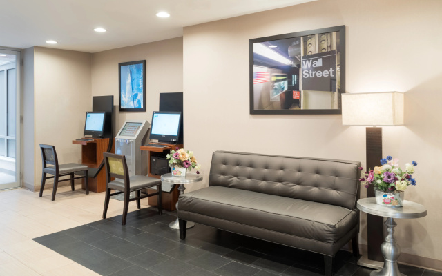 photo 2 of Holiday Inn Express New York City- Wall Street by IHG