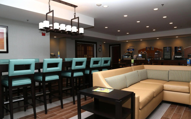 photo 2 of Holiday Inn Express Nicholasville by IHG