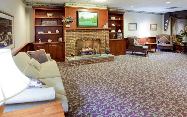 photo 4 of Round Hill Inn