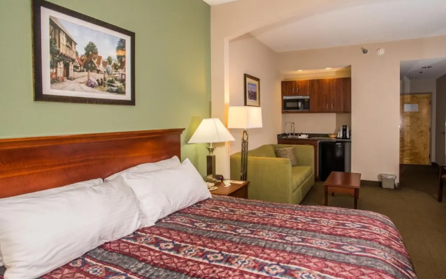 photo 5 of Round Hill Inn