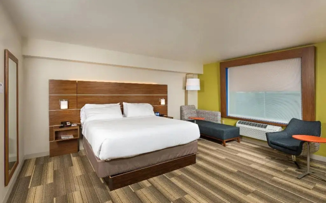 photo 4 of Holiday Inn Express Peoria North Glendale