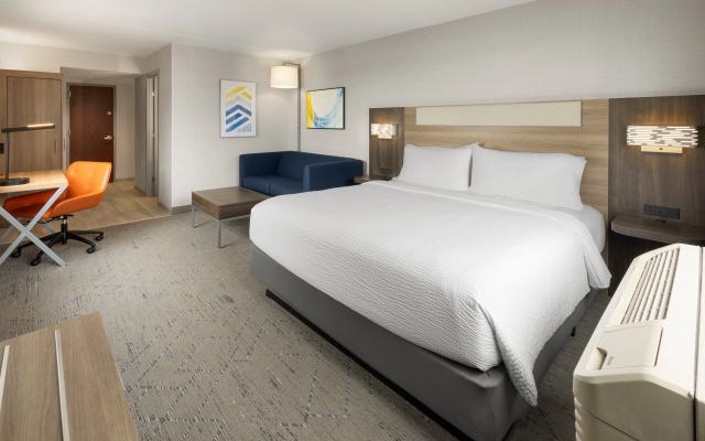 photo 5 of Holiday Inn Express Philadelphia - Penns Landing by IHG