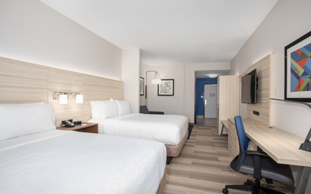 photo 5 of Holiday Inn Express & Suites Phoenix - Glendale Sports Dist by IHG