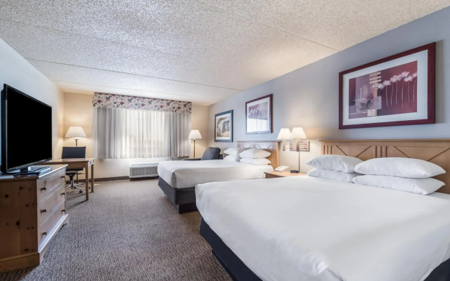 photo 4 of Red Lion Inn & Suites Goodyear Phoenix